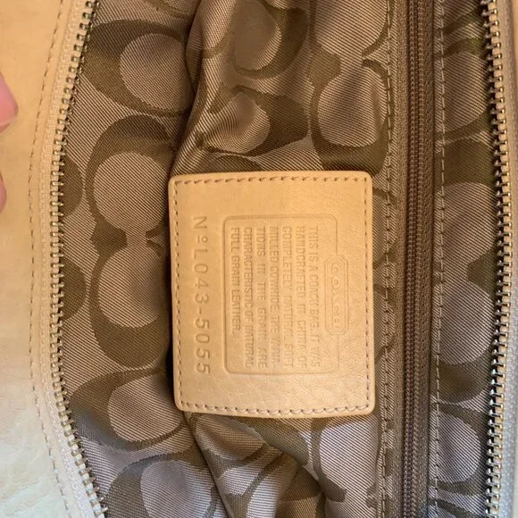 Vintage Coach Hampton Bag #5055 - Picture 11 of 12